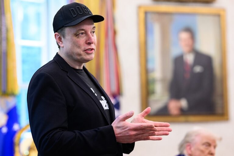 President_Donald_Trump_participates_in_a_press_conference_with_departing_DOGE_adviser_Elon_Musk